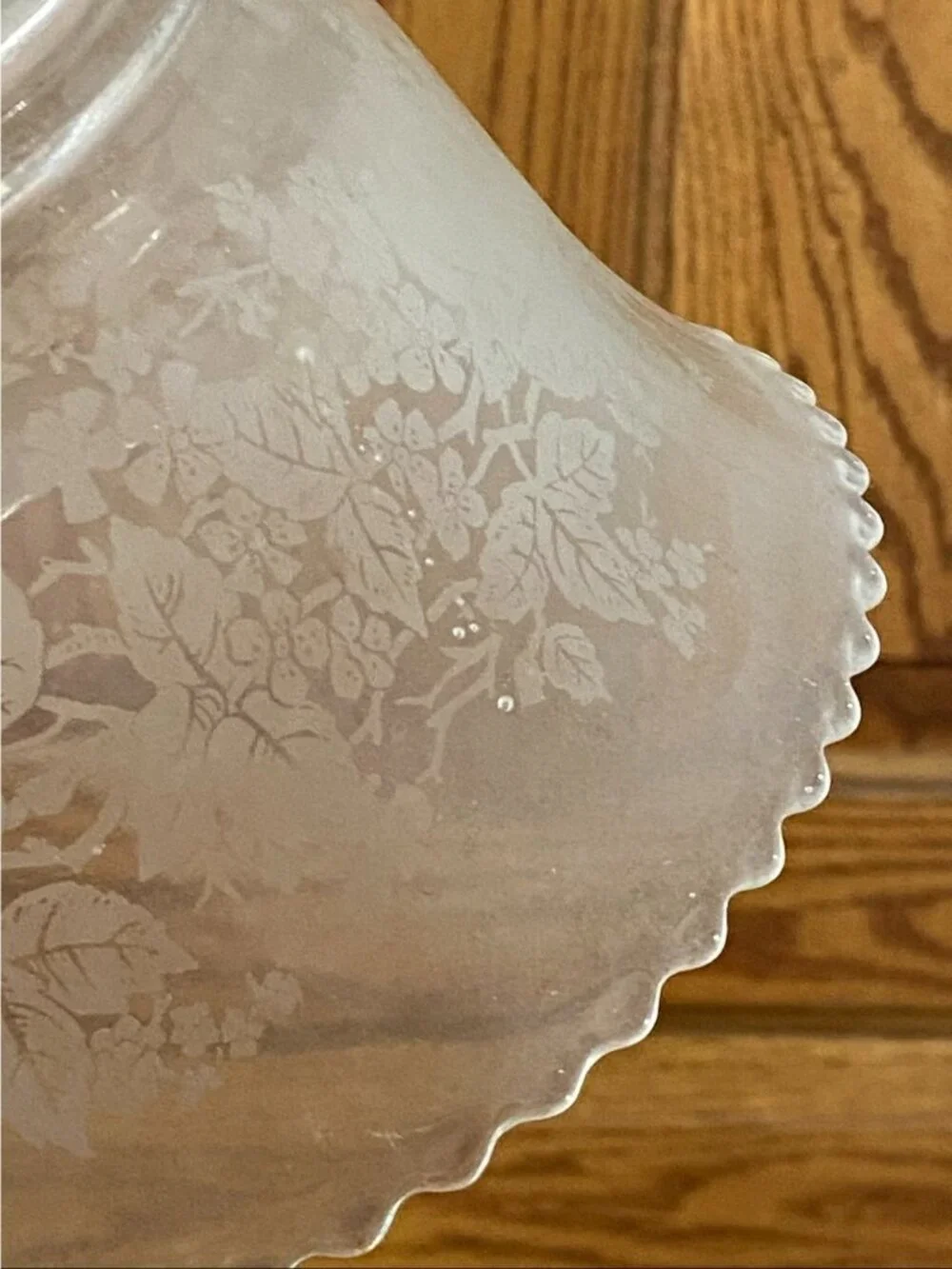 Antique Floral Etching Scalloped Edge Frosted Bell Gas Light Etched Glass Shade